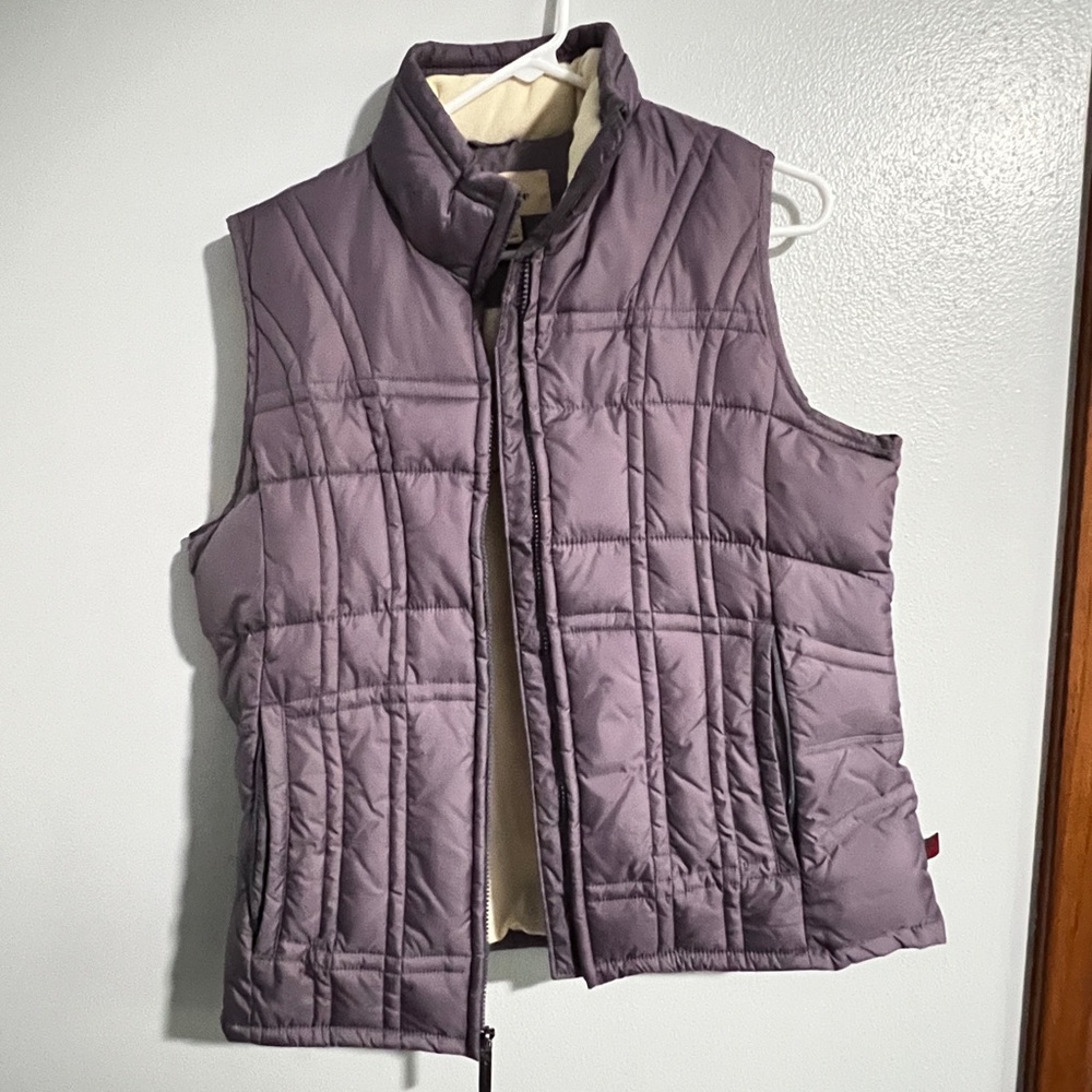 Womens Purple Woolrich Puffer Vest, Size M